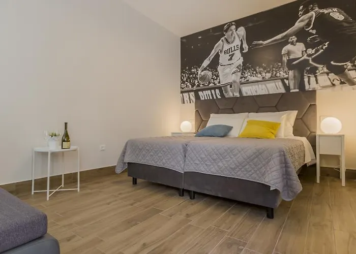 Hall Apart&rooms 4* Split