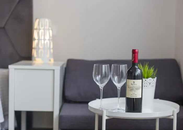 Hall Apart&rooms Gasthof 4*